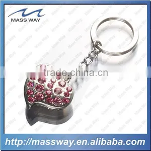 Souvenir Customized 3D Heart Shape Metal Golden Key Chain thumbnail-2