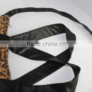 Wholesale Costom High Quality Classic and Fashionable Canvas and PU Women Bag for Lady thumbnail-3