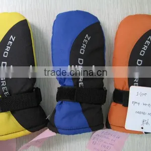 Candy Monochrome Gloves thumbnail-1