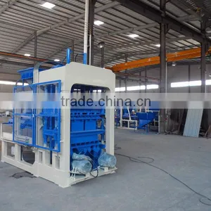 High Competitive Low Cost Brick/Block Machine QT8-15 Concrete Brick Making Machine thumbnail-1