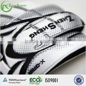 Zhensheng Goalkeeper thumbnail-2