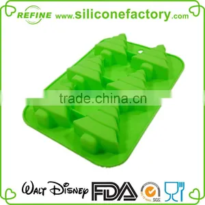 Christmas Promotional Gifts 6 Cavaties Silicone Bakeware in Tree Shape thumbnail-2