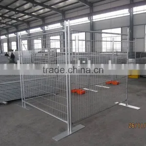 Building Sites Fencing thumbnail-1