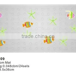 Pvc Bath Non Slip Bathroom Mat With Fish and Starfish Decoratives thumbnail-1