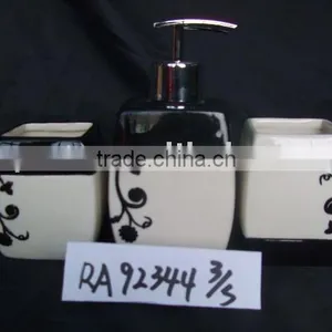 Ceramic Bathroom Set thumbnail-1