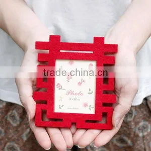 Latest Design New Good Products Beautiful Love Funia Felt Holding Photo Picture Frame for Wedding Home Decor New Models thumbnail-1