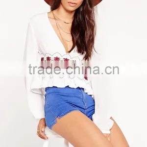 Lady White Cropped Long Sleeve Hotsale Elegant Satin Blouses thumbnail-3