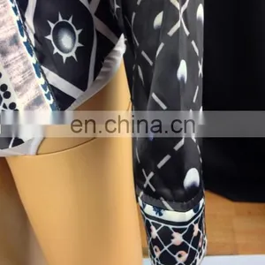 2017 Wholesale Mature Style Brown Vintage Printed Small Jacket for Woman thumbnail-3