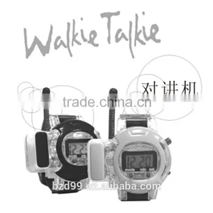 High One to Many Kids Wireless Freetalker Wrist Walkie Talkie Watch With Earpiece / Watch Gift for Kids/ OEM Manufacturer thumbnail-5
