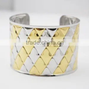 Stainless Steel Bangle Jewelry Engraved Cuff Bracelet thumbnail-4