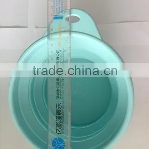 PETS Collapsible Travel Bowl With a Handle thumbnail-3