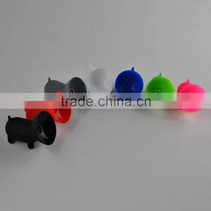 New Arrival Silicone Cute Pig Cell Phone Suction Bracket Gift thumbnail-2