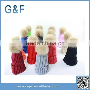 Stylish Hand Made Knitted Ladies Winter Wool Hats thumbnail-1