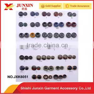 2016 New Styles Quality OEM Fancy Plastic Buttons thumbnail-1