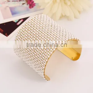 Fashion Full Pearl Rhinestone Open Wide Bracelet Lady Alloy Cuff Bangles thumbnail-3