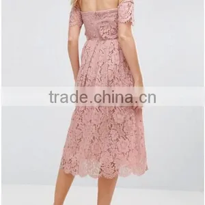Guangzhou Clothing OEM Pink Undertone Cold Shoulder Lace Prom Dresses thumbnail-2