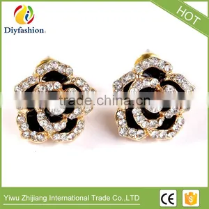 Black Roses Flowers Diamond Stud Earrings for Lady thumbnail-1