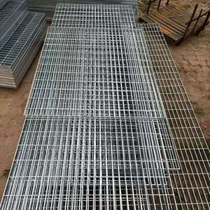 Stainless Steel Grating 304 With 19mm Bar Spacing for Chemical Plants thumbnail-2