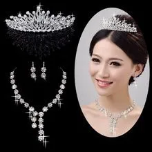 Wedding Dress Accessories thumbnail-1