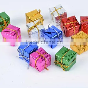 12PCS per Pack Gift Box Merry Christmas Tree Ornaments 3cm Color Laser Small Gift Bags thumbnail-6