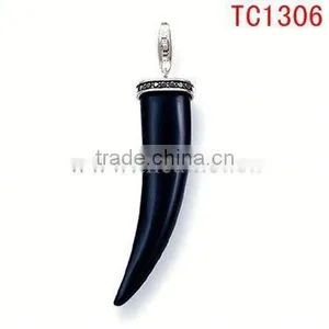 TC1306 Hottest!! New Apecial Design Black Chilli Shape Cheap Pendant&charm thumbnail-1