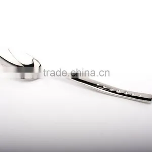18/8 Stainless Steel Table Dinner Knife With Crystal Stone thumbnail-1