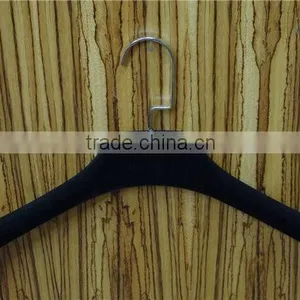 Plastic Panit Clothes Hanger thumbnail-5