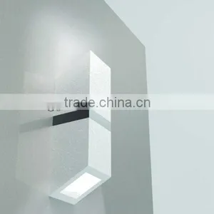 LAYER WALL MOUNTED LIGHT thumbnail-1