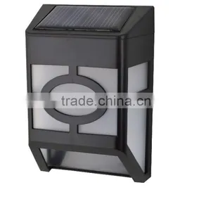 18LM 2V 120MA Waterproof Solar Wall Lamp for Hotel Garden thumbnail-1
