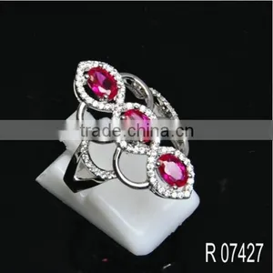 Fashion Jewelry Set Jewelry Silver Earrings And Necklace For Display Set thumbnail-3