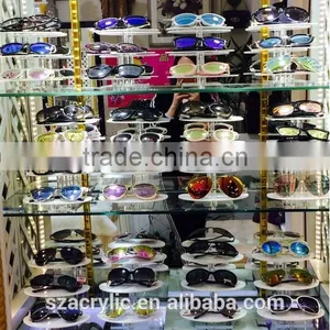 4 Stairs Acrylic Sunglass Display thumbnail-1