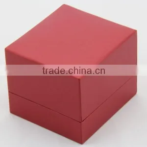Wholesale Red Paper Jewelry Boxes Custom Printed Logo Cardboard Box for Jewelry thumbnail-3