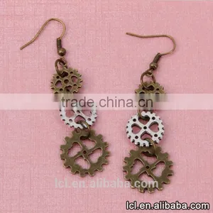 Cheap Fashion Imitation Jewelry Steampunk Clock Imitation Gold Earrings Party Dress New Made in China Yiwu thumbnail-5