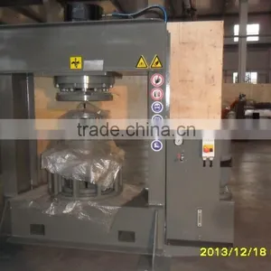 Tyre Press200 Ton, 160 Gumiabroncs Sajto / Solid Tire Curing Press thumbnail-3