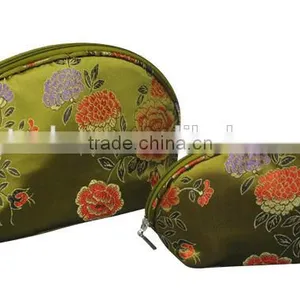 Hanging Travel Toiletry Bag, Professional Makeup Bag thumbnail-4
