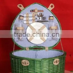 Willow Heart-shaped Picnic Basket thumbnail-1