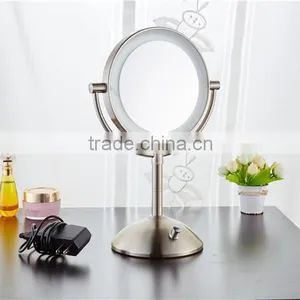 Double-sided Battery-operated Makeup Mirror With 3X Magnification, LED Mirror thumbnail-4