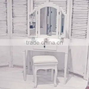 Black Dresser With Three Pieces Mirrors thumbnail-5