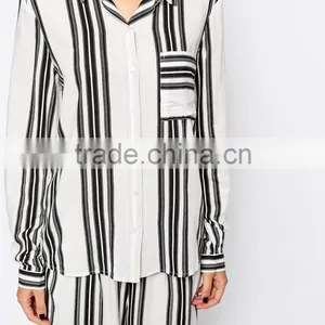 Hot Sale Point Collar Shirt With Vertical Stripe thumbnail-3