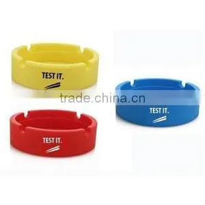 Pocket Portable Silicon Round Ashtray With Custom Logo thumbnail-1