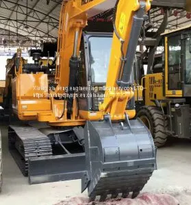 Constant 90 Crawler Excavator thumbnail-1