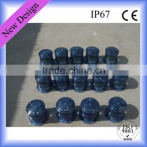 Solar Powered Aviation Obstruction Light thumbnail-1