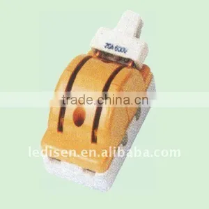 FNKH 2X20A Double Throw Porcelain Knife Switch thumbnail-1