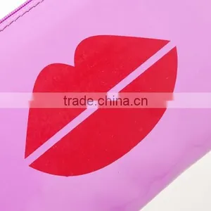 Wholesale Durable Fashion Pattern Pink PVC Cosmetic Bag thumbnail-3