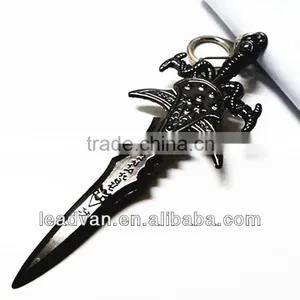 High Quality World Of Warcraft Keychain Wholesale,Sword Shaped Metal Keychain Souvenir thumbnail-1