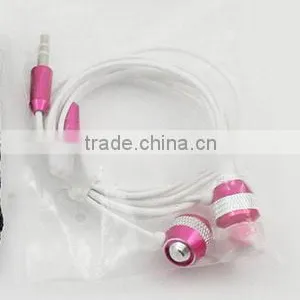 Branded Handsfree Metal Earphones With Mic thumbnail-4