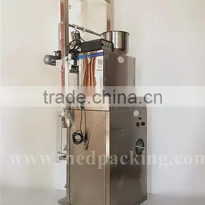 Pillow Type Film Roll Filling and Packing Machine With Date Printer thumbnail-4