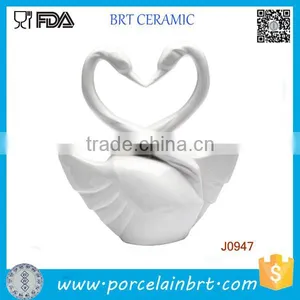 Elegant Swan Figurine Perfect Wedding Centerpiece thumbnail-1