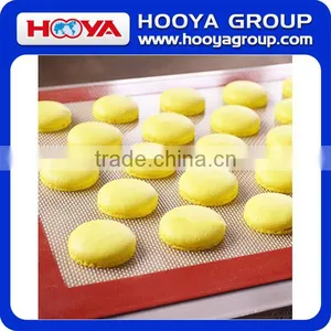 Non Stick Silicone Baking Mat With Glass Fibre Silicone Liner for Bake Pans & Rolling - Macaron Pastry Cookie Bun Bread Making thumbnail-6