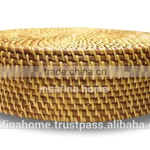Round Full Rattan Box With Lid thumbnail-1